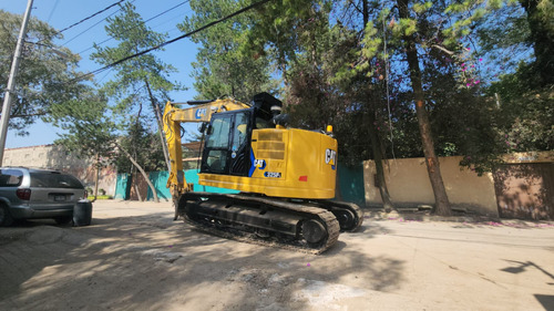 Excavadora Caterpillar 325fl Año 2019 Con Cucharón