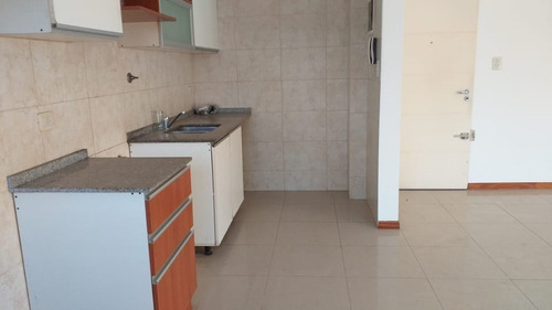 Departamento En Venta En Wilde Centro