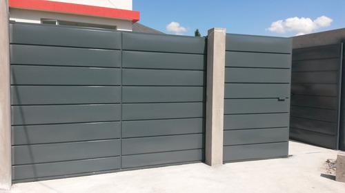 Imagen 8 de 10 de Instalación De Motor Electrico Para Puerta De Garaje