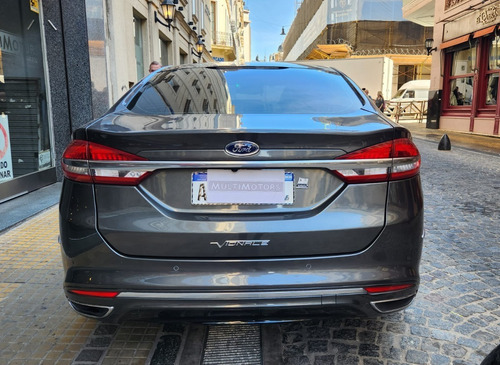 Imagen 6 de 10 de Ford Mondeo Vignale Hybrid 2020