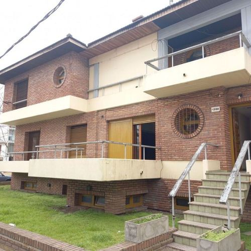 Imagen 5 de 30 de Casa En Venta En La Plata