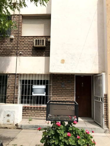 Vende Duplex Sobre Calle Ohiggins Cipolletti