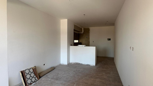 Departamento De 1 Ambiente En Venta - Caballito Sur