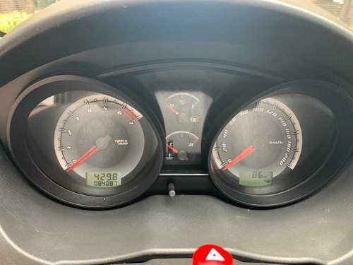 Ford Fiesta 1.6 8v Flex 4p Manual