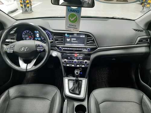 Imagen 12 de 15 de Hyundai Elantra 2020 2.0 Limited Tech Navi At
