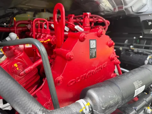 Nueva Fhr Cummins Con Freno De Aire 2025 A Crédito 100%