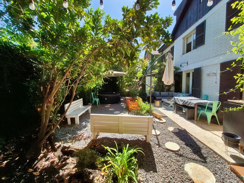 Pasaje Cerrado - Remodelada - Amplio Jardin - A. Francesa
