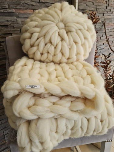 3 Almohadon Xxl Vellon Merino+2 Pie De Cama Pompon 1.40x0.50