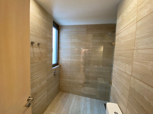 Dpto, 3 Dorm.+ 3 Baños + 3 Est. Manquehue Oriente, Nuevo