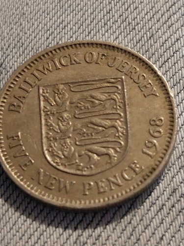 Moneda De Yersey 5 Nuevo Penique Año 1968 Km# 32 C/ Níquel 