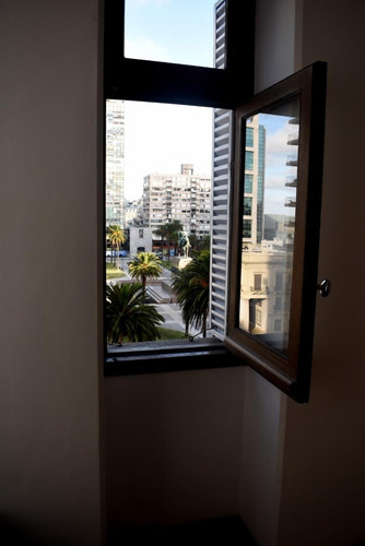 Imagen 3 de 10 de Palacio Salvo, Edificio Emblematico De Nuestro Pais