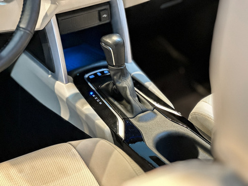 Toyota Corolla Cross 1.8 VVT-I HYBRID FLEX XRX CVT
