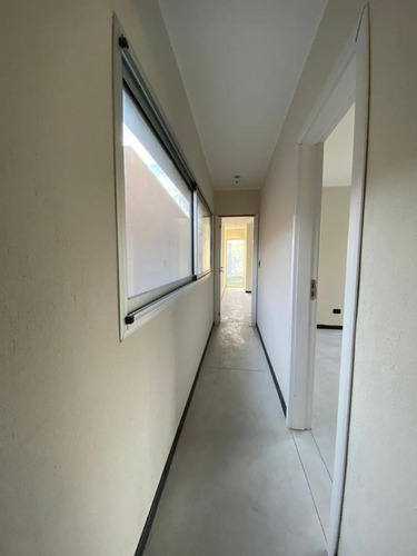 Casa De 2 Dormitorios Con Pileta Y Parrillero - San Eduardo- A Estrenar