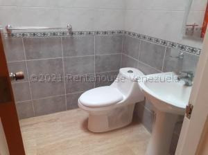 Imagen 9 de 14 de #22-9770 Bello Y Acogedor Penthouse Boleita Norte