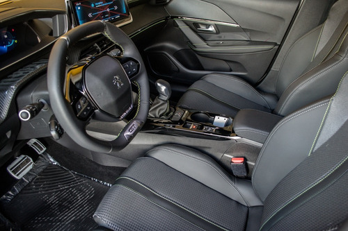 Imagen 10 de 11 de Peugeot 208 Gt