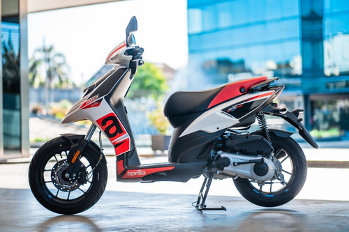 Imagen 10 de 15 de Aprilia Sr 160 - Entrega Inmediata En Todos Sus Colores