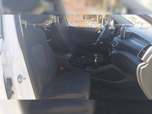 Hyundai Tucson 2.0 VALUE 4X2 FL MT 5P