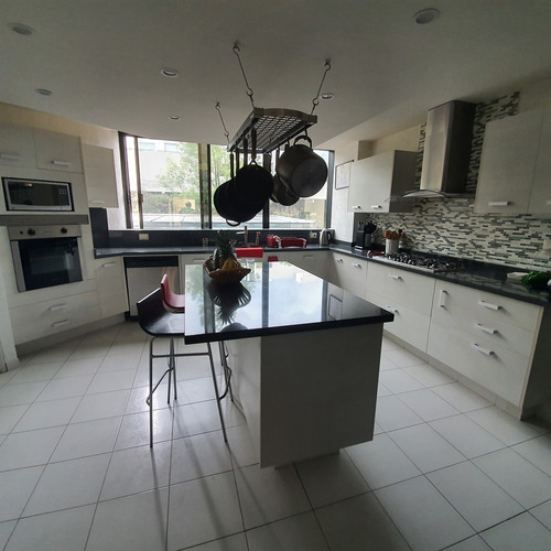 Imagen 8 de 30 de Venta Departamento Bosques De Las Lomas (r)