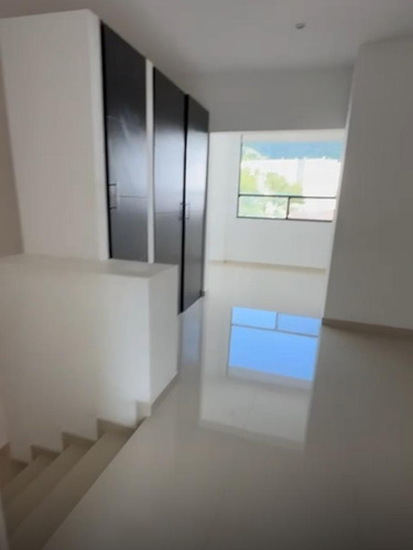 Casa En Venta En Colonia Laderas Abedul, Monterrey, Nuevo León