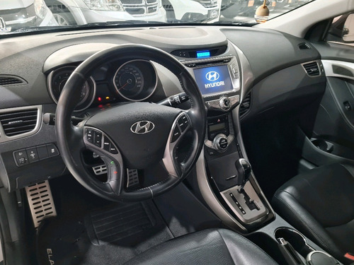 Imagem 6 de 15 de Hyundai Elantra Sedan 1.8 Gls (aut) Flex Automático