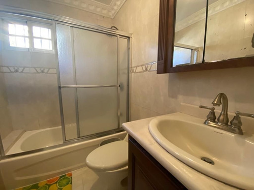 Casa En Venta En Cacicazgos