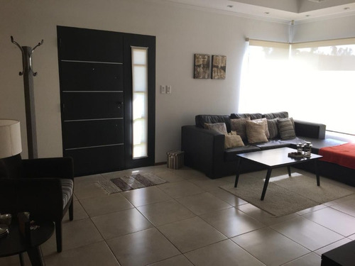 Imagen 4 de 14 de Casa En Venta En Haras Maria Victoria