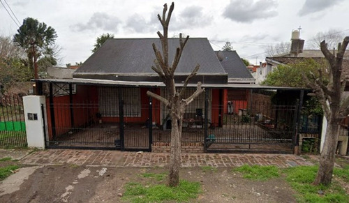 Venta Casa 4 Amb Garage Pileta Quincho R.calzada