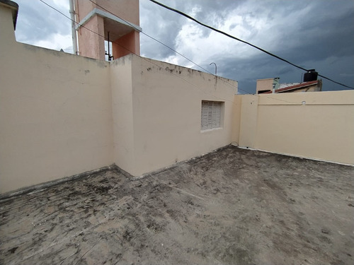 Alto Alberdi Vendo Casa 2 Dormit, 2 Baños, Cochera Y Patio + Depto 1 Dormit, C/terraza.