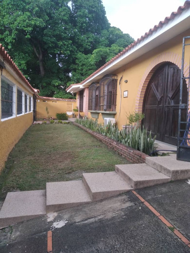 Casa En Venta  Urb. Trigal Centro  Valencia Carabobo Gh