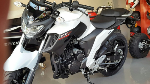 Yamaha Fz25 Fz 25 Contado Efectivo Negra Normotos
