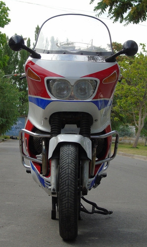 Imagen 15 de 15 de Moto Guzzi T5 1000