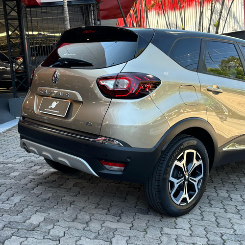Renault Captur 1.3 TCE FLEX ICONIC X-TRONIC