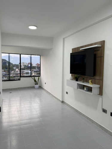 Eduardo Romero Vende Apartamento El Viñedo Valencia 290622
