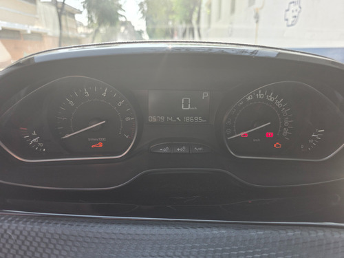 Peugeot 2008 1.2 Puretech Allure Pack