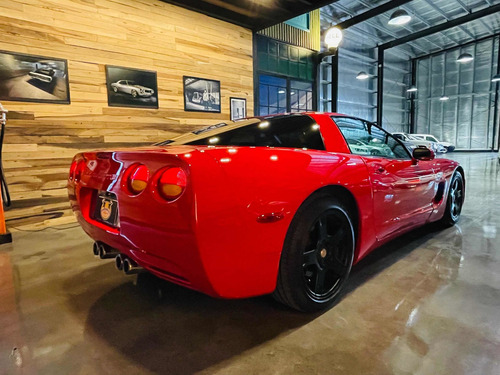 Imagen 4 de 12 de Chevrolet Corvette Coupe 1998
