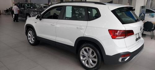 Imagem 5 de 7 de Taos 1.4 250 Tsi Total Flex Comfortline Automático