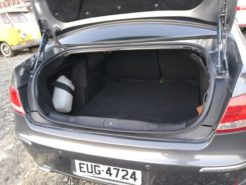 Imagem 9 de 14 de Peugeot 408 2011 2.0 Allure Flex Aut. 4p