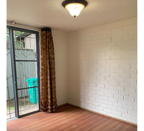 Acogedora Casa En Zona Villa Universidad Católica!