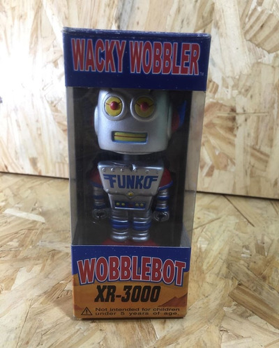 Funko Wacky Wobbler Robot Xr-3000 Descatalogado En Stock