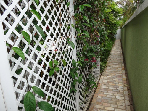 Imagem 13 de 29 de Casa À Venda No Jardim Acapulco - Guarujá/sp - Ca3314