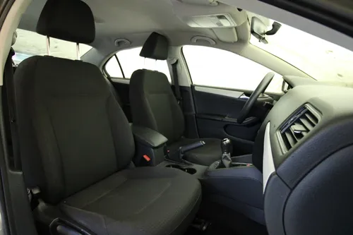 Volkswagen Jetta 2.5 Trendline Mt