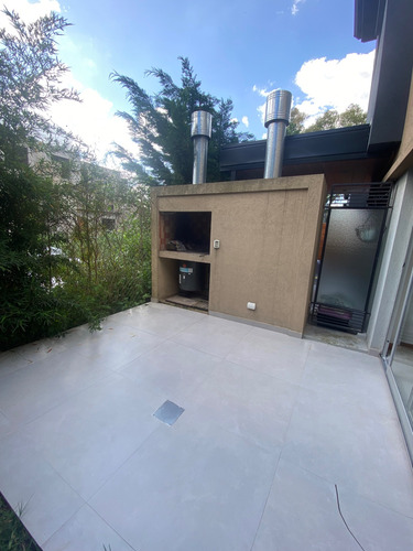 Departamento En Random Premium Canning