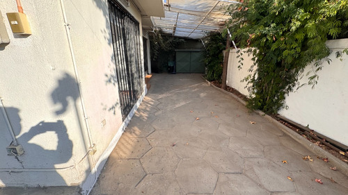 Arriendo Casa Primer Piso Los Maitenes 496, La Reina