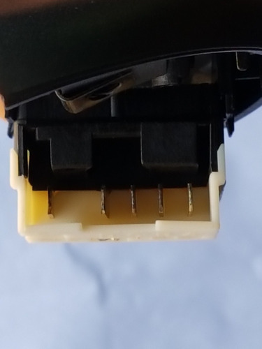 Imagen 5 de 5 de Interruptor Switche Suiche Boton Control Subir Vidrio Palio