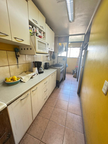 Se Vende Departamento Macul 3d+1b+est.