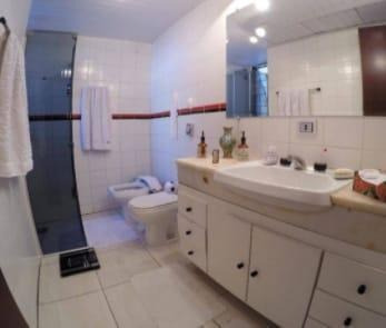 Imagem 11 de 15 de Apartamento Para Venda Em Curitiba, Agua Verde, 4 Dormitórios, 2 Suítes, 5 Banheiros, 1 Vaga - _2-1643933