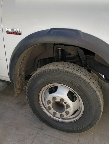 Dodge Ram 4000, Hemi V8 5.7lts Caja Seca Copete.