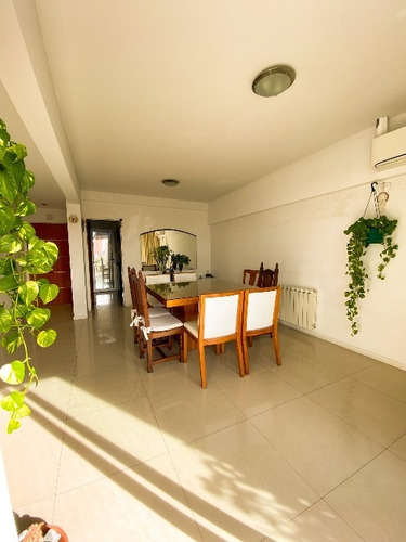 Imagen 4 de 14 de Departamento En Venta En Lanus Oeste