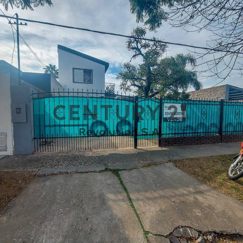 Imagen 9 de 16 de Casa 3 Dormitorios Con Cochera Y Patio En Barrio Residencial