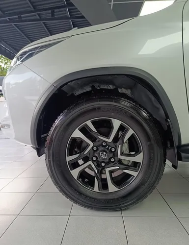 Toyota Fortuner Dubai Vx.r